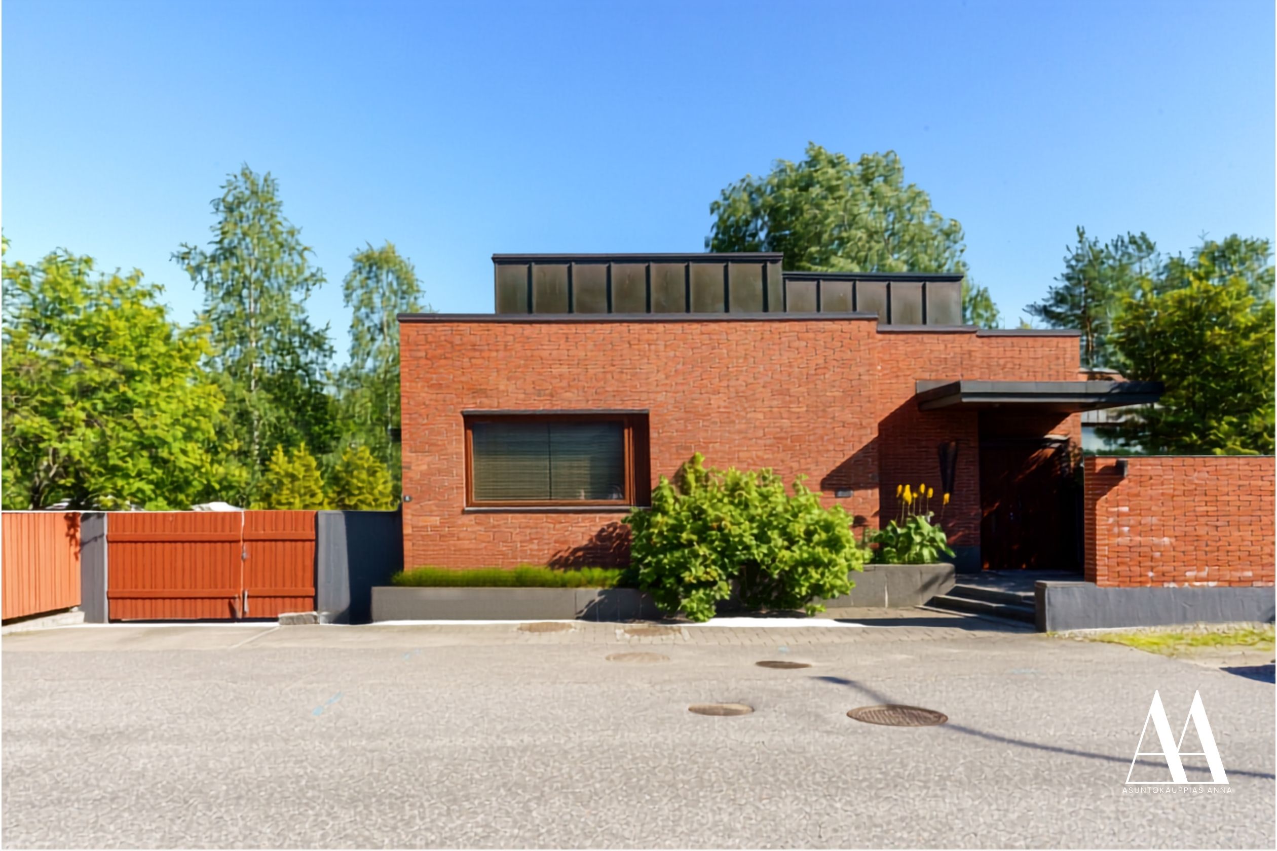 Maison Aho, Alvar Aallon suunnittelema punatiilinen koti Rovaniemellä